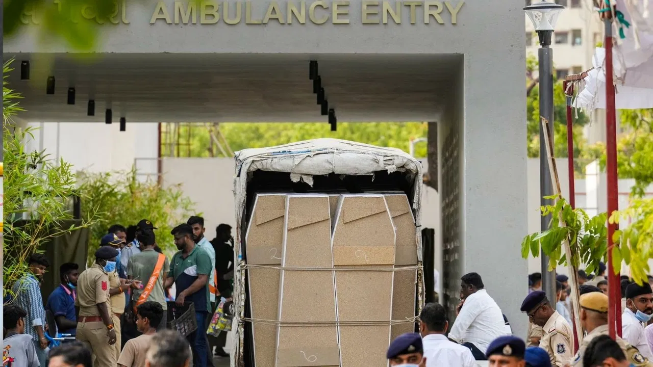 हर बॉडी पर एक टीम, अलग से इंश्योरेंस डेस्क… जानें विमान हादसे के पीड़ित परिवारों को कब मिलेंगे शव