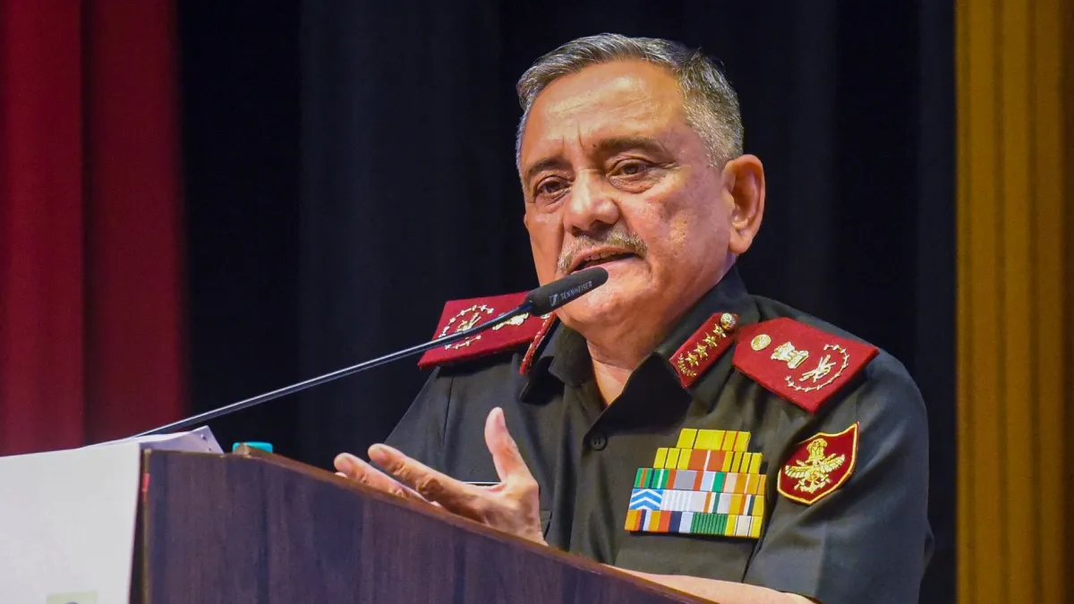 चीन, पाकिस्तान और बांग्लादेश का साथ आना भारत के लिए खतरनाक, CDS चौहान ने दे दी बड़ी चेतावनी