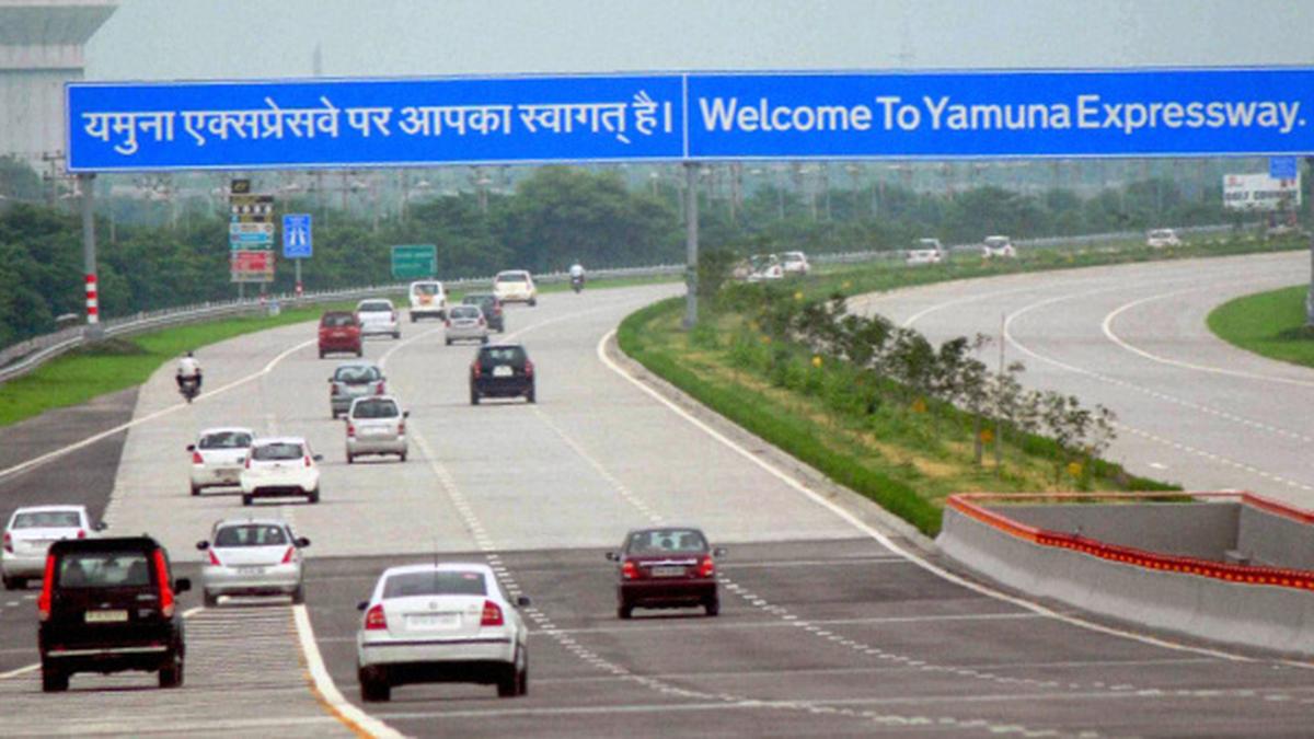 यमुना एक्सप्रेस-वे पर अब नहीं हो सकेगा कोई भी धरना प्रदर्शन 