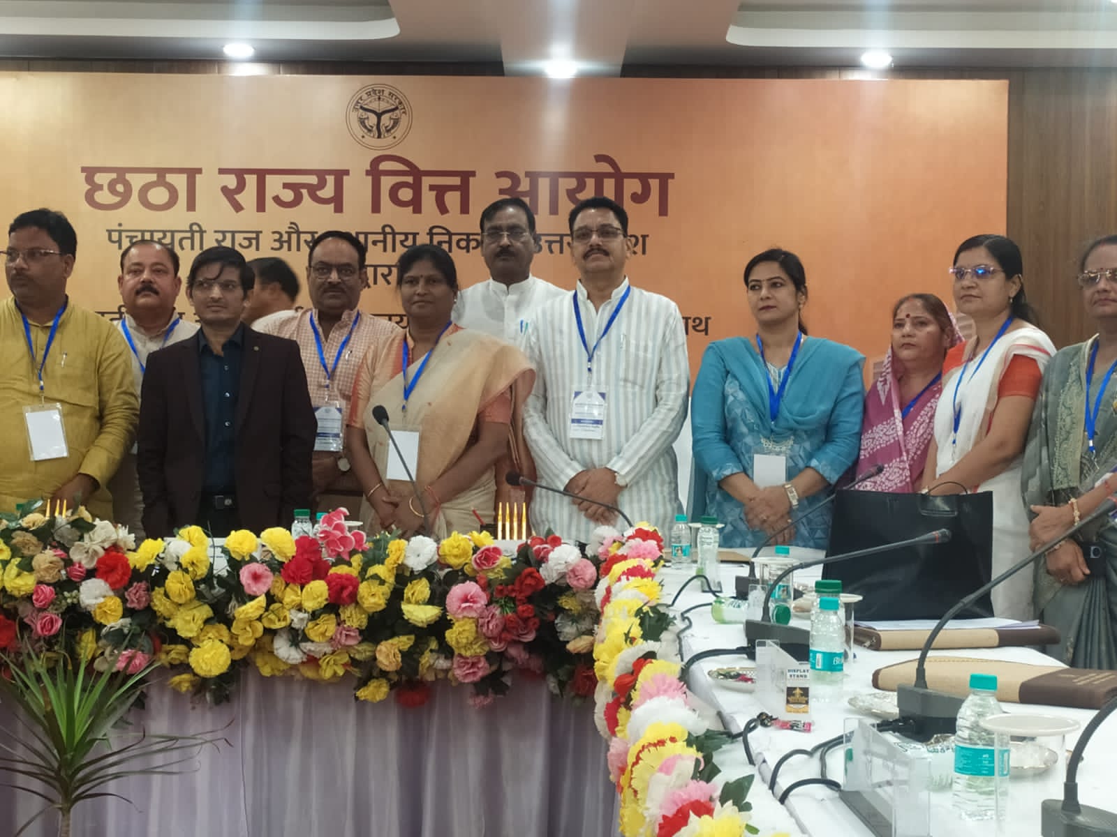 जौनपुर जनपद के मड़ियाहू नगर अध्यक्ष रुकसाना कमाल एक बार फिर प्रदेश में छठवें राज्य वित्त आयोग द्वारा स्थानीय निकायों के जन प्रतिनिधियों के साथ परामर्श और संवाद 