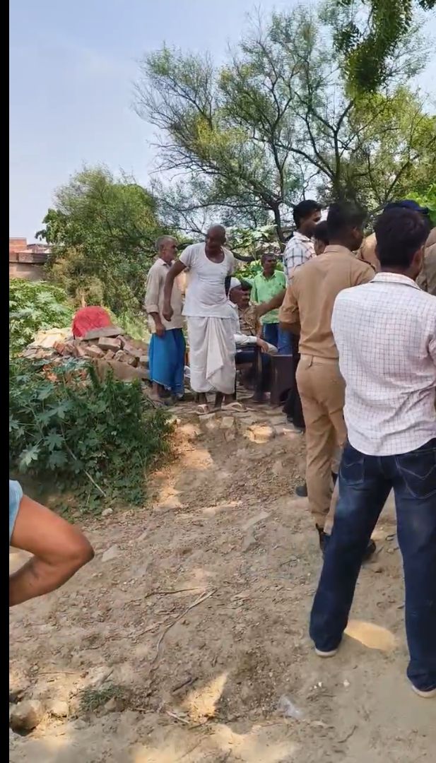 पैमाइश के दौरान युवक से मारपीट का आरोप