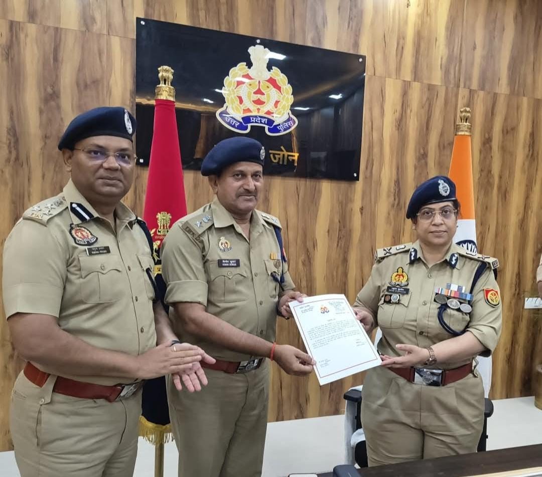 वाहन चोर गिरोह के खुलासे पर एसपी विनोद कुमार को मिला प्रशस्ति-पत्र
