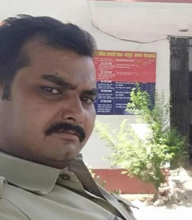 महराजगंज पुलिस महकमे में शोक: सिंदुरिया थाने में तैनात दिवान अनूप शर्मा का निधन!