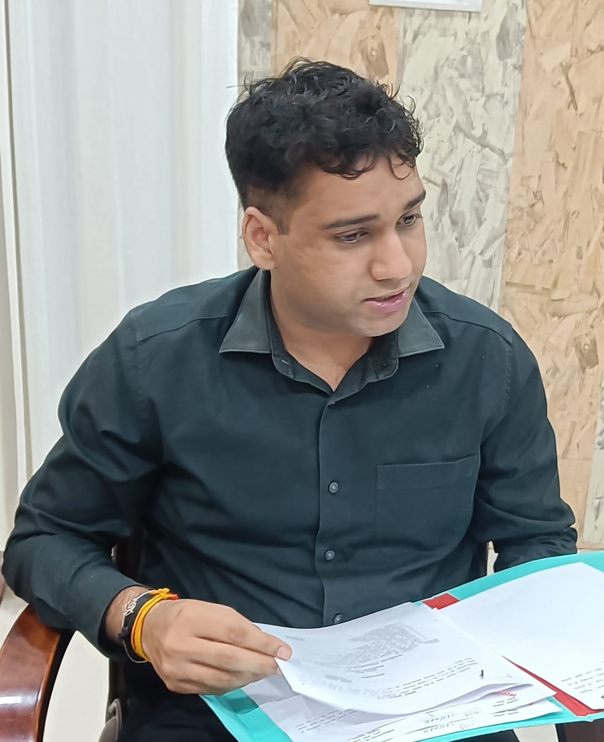 2024 बैच के IAS कुणाल रस्तोगी ने गोरखपुर में संभाला पदभार