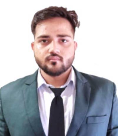 भीटी रावत के सतीश यादव बने कस्टम इंस्पेक्टर 