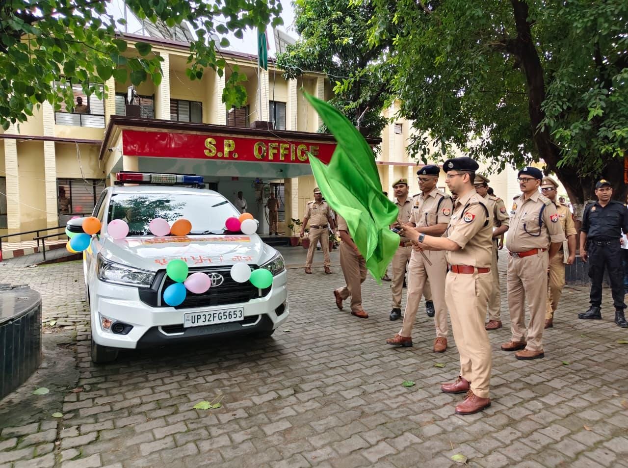हाईटेक इंटरसेप्टर वाहन से अब सड़कों पर कड़ी निगरानी, नियम तोड़ने वालों पर त्वरित कार्रवाई!