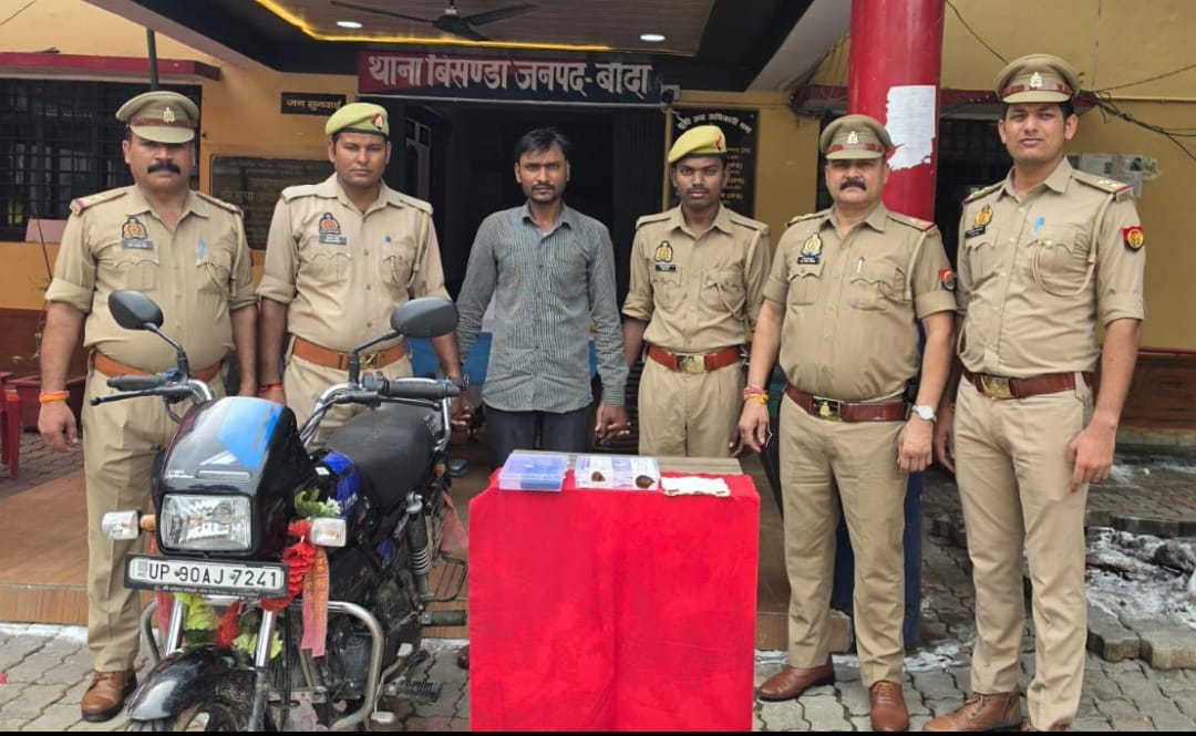 स्मैक का गांवों तक फैलता जहर: 5.5 लाख की खेप के साथ तस्कर गिरफ्तार। 