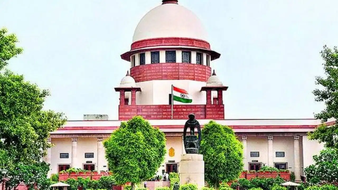 देश के 8 हाईकोर्ट को मिले नए चीफ जस्टिस, महाराष्ट्र से J-K तक बदलाव, देखें लिस्ट