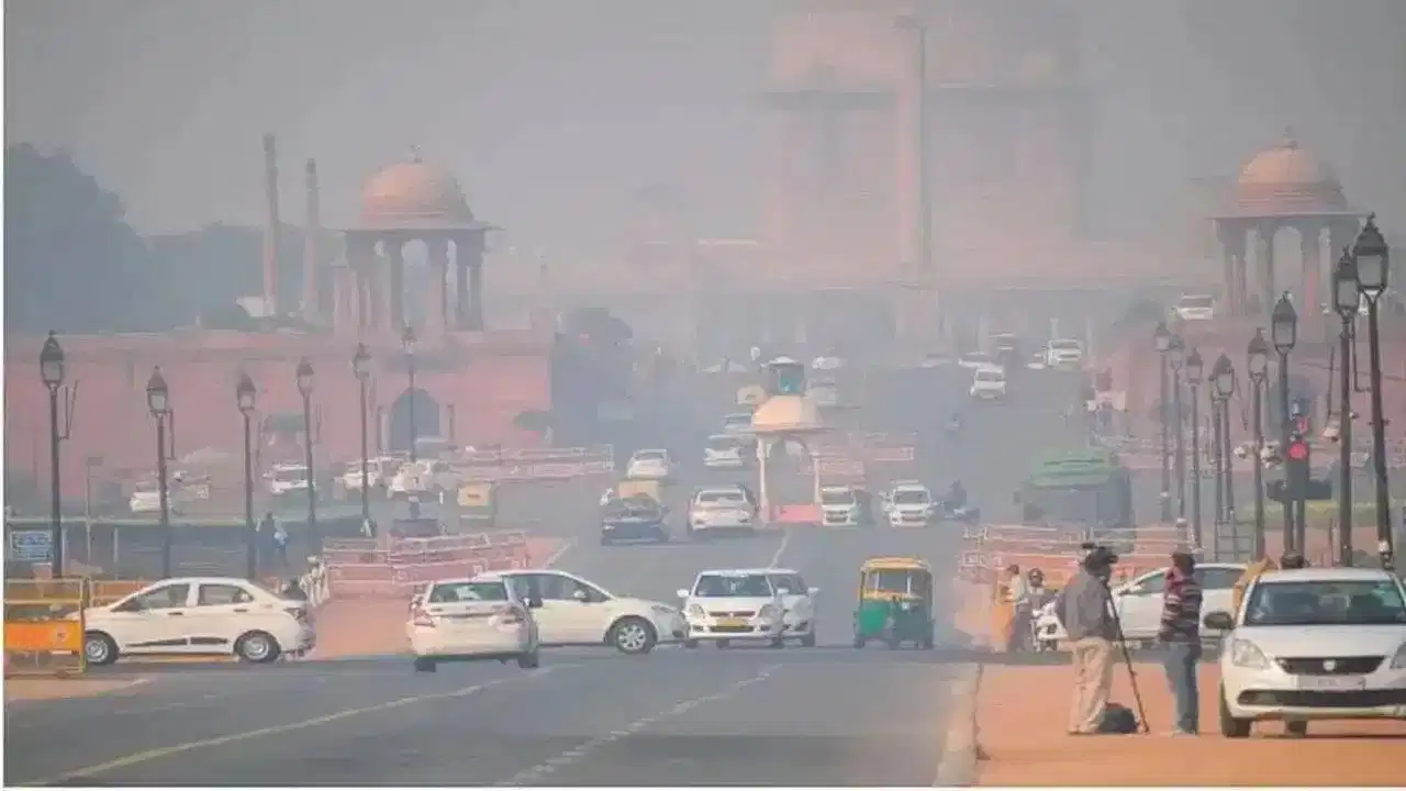 दिल्ली की जहरीली हवा पर लगाम लगाने की तैयारी, सरकार ने मार्च 2027 तक बनाया रोडमैप