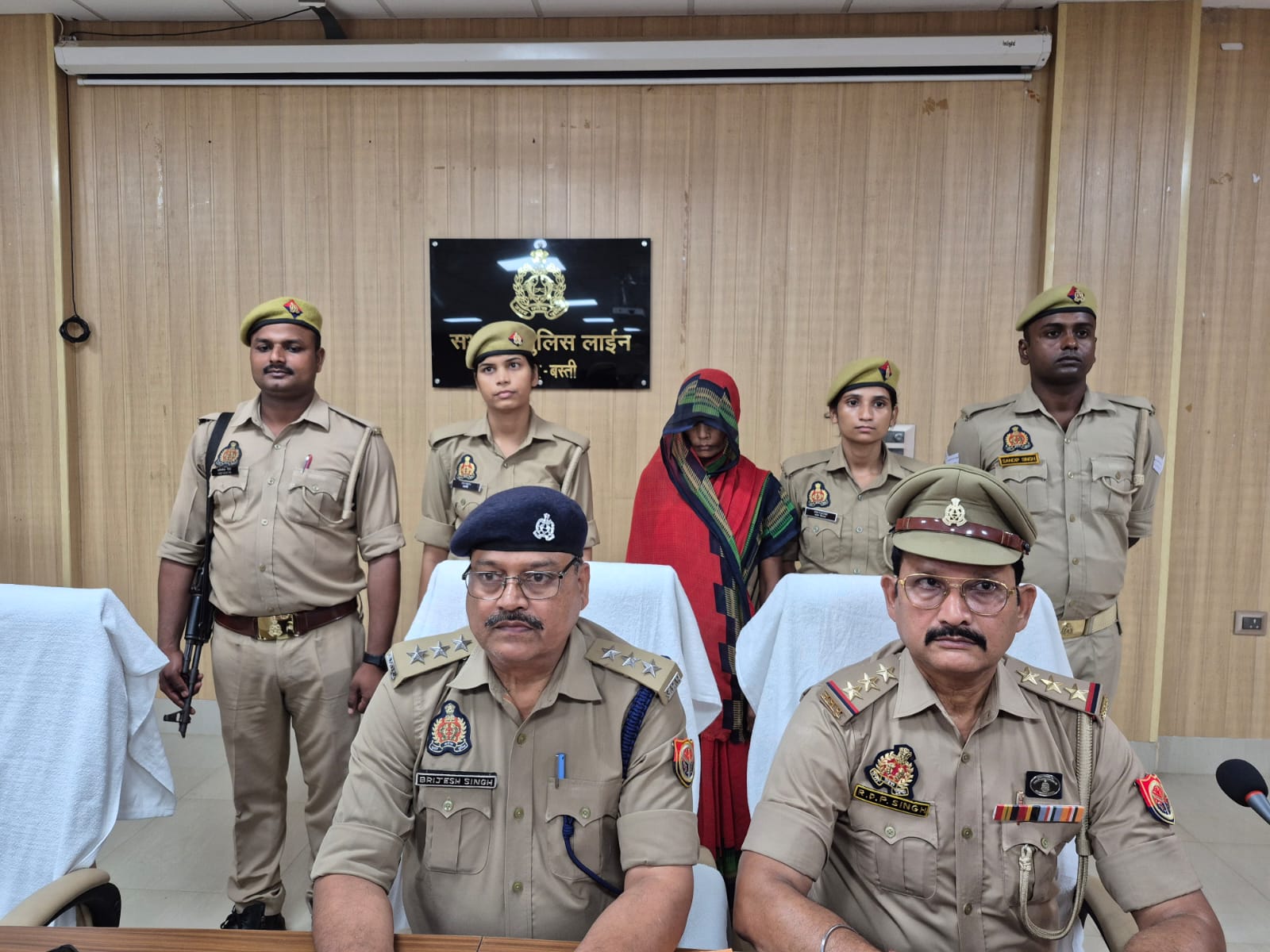 थाना छावनी पुलिस द्वारा आत्महत्या का दुष्प्रेरण करने वाली अभियुक्ता को किया गया गिरफ्तार-