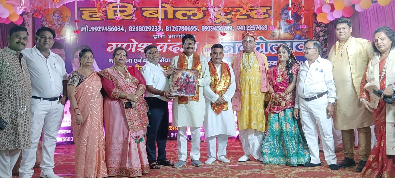 नंदोत्सव में गूंजा कान्हा जन्म का उल्लास, मयूर नृत्य और मनमोहक झांकियों ने मोहा मन