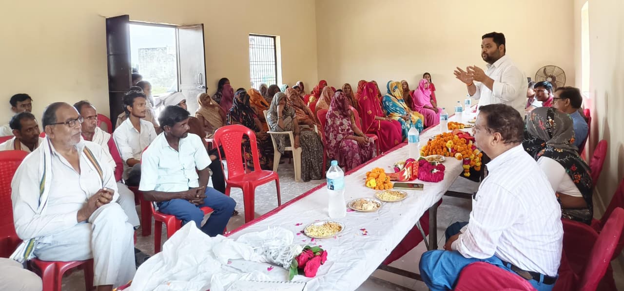 ग्राम खड़िया में नवनिर्मित जन सेवा केंद्र शुरू, ब्लॉक प्रमुख ने किया विधिवत लोकार्पण