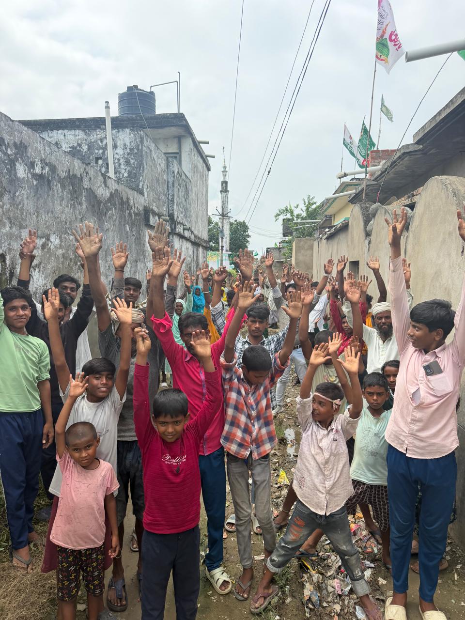 गांव के ग्राम प्रधान पर लगा विकास ना करने का आरोप वोट नहीं दिया तो विकास भी नहीं?