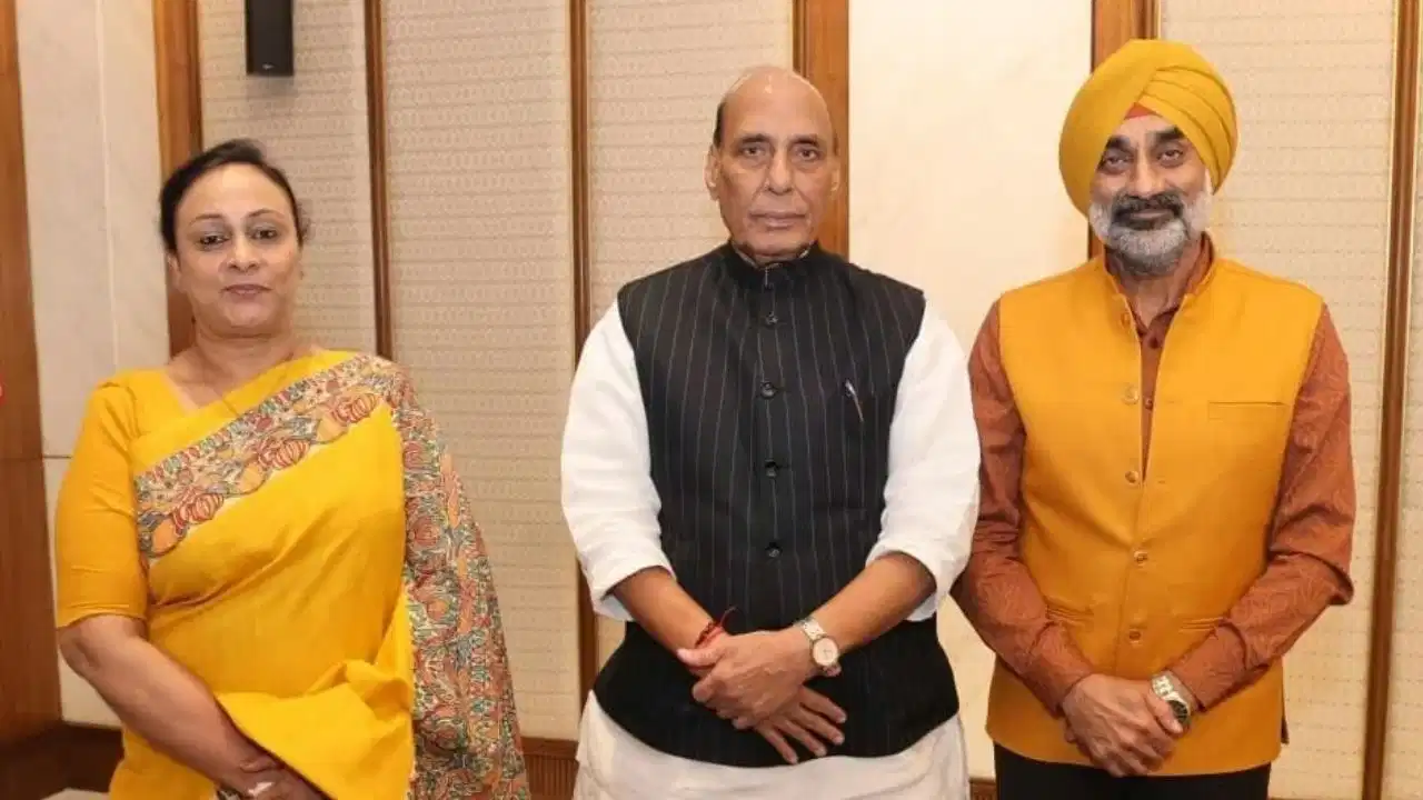 रिटायरमेंट से पहले एयर चीफ मार्शल एपी सिंह को मिल चुकी हैं 3 विदाई, कल होगा आखिरी समारोह
