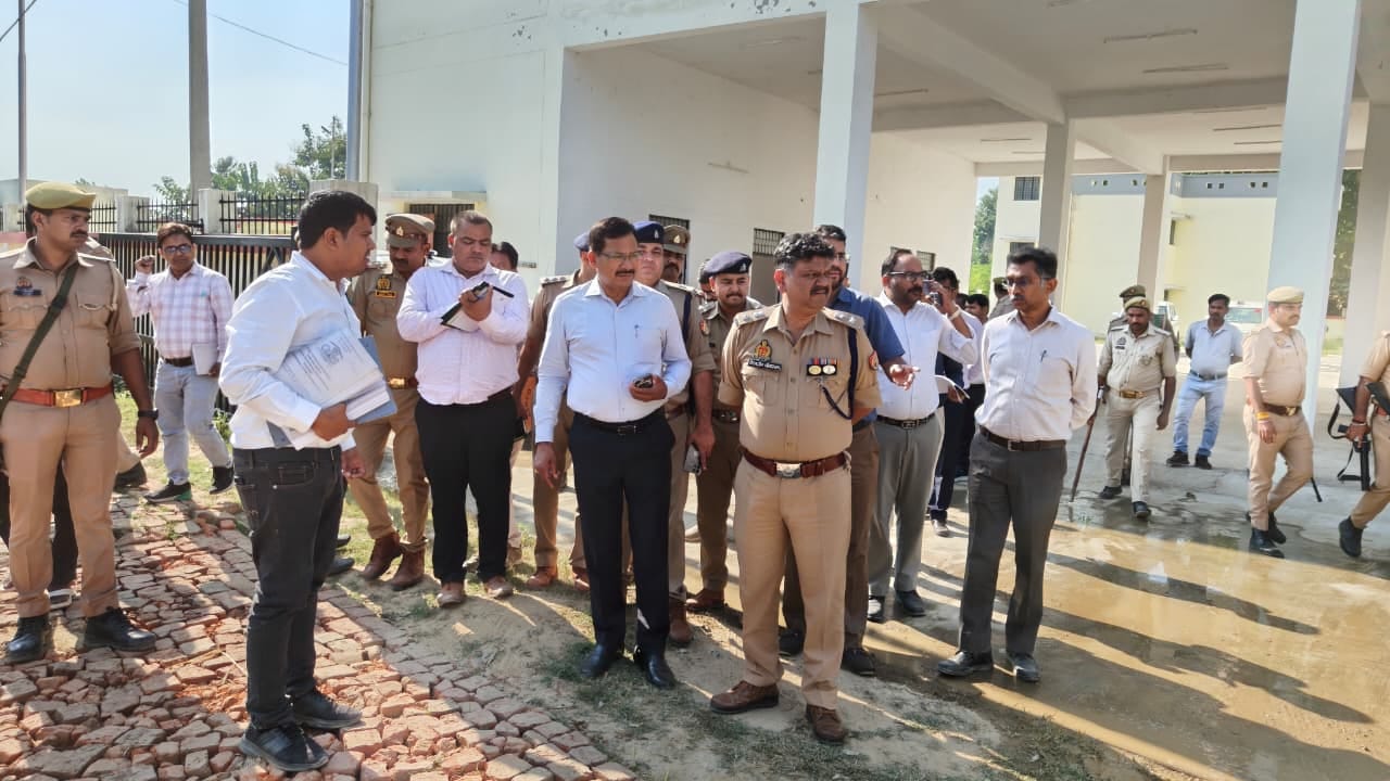 गंगापुर नहर के पास बाइक और साइकिल में भिड़ंत, तीन घायल