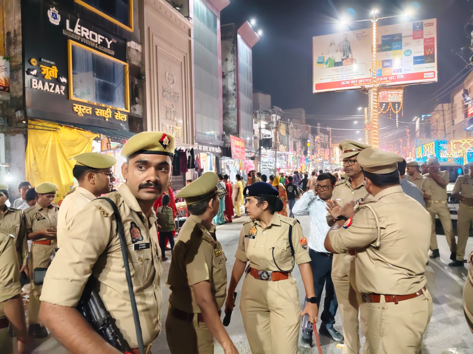 जनपद बस्ती दुर्गा पूजा मेला के दृष्टिगत जनपद में सुरक्षा, शांति और कानून व्यवस्था बनाए रखने हेतु अपर पुलिस अधीक्षक