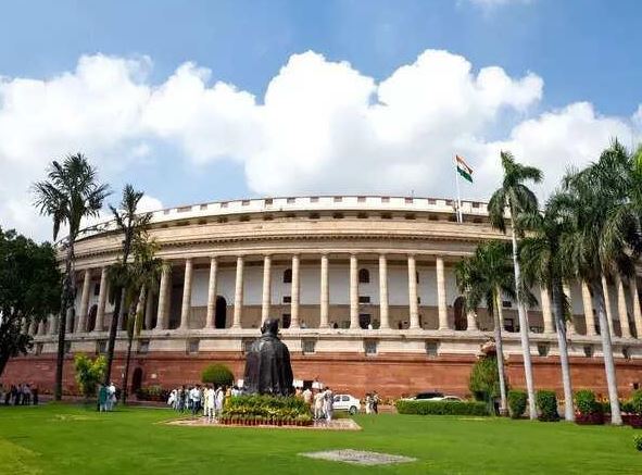 देश में चुनावी प्रक्रिया और मतदाता सूची की शुद्धता पर चर्चा