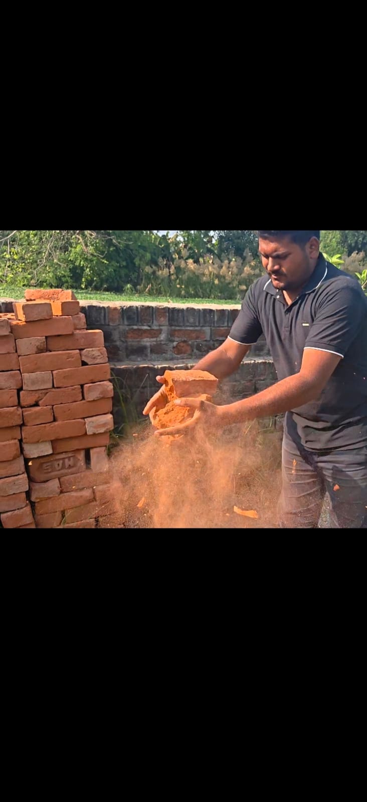 इंटरलॉकिंग निर्माण में घटिया सामग्री के इस्तेमाल का आरोप, ग्रामीणों ने उठाई जांच की मांग