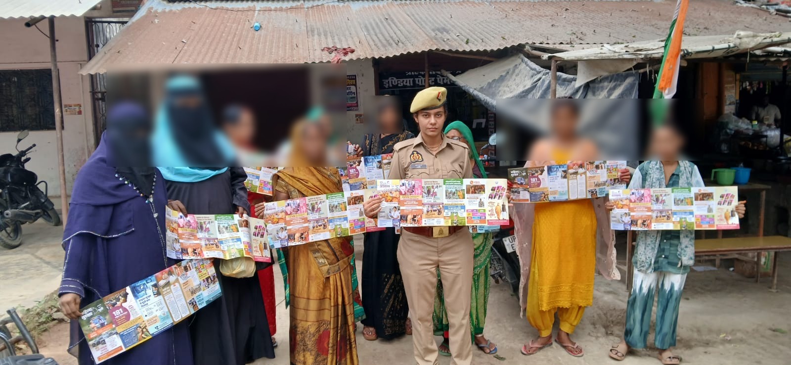 बस्ती, दुबौलिया, सोनहा, रुधौली, थाना हरैया की मिशन शक्ति पुलिस टीम द्वारा अपने-अपने थाना क्षेत्र में जाकर छात्राओं/